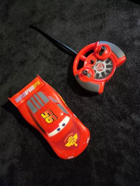 Rare Disney Pixar Cars 2 Lightning Mcqueen Remote Control Air Hogs Rc