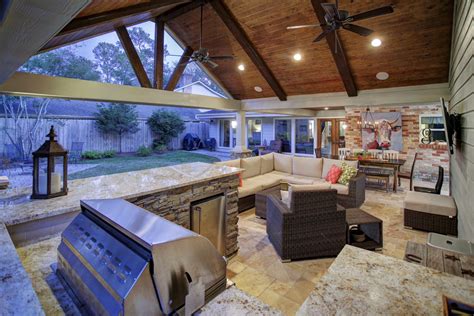 Outdoor Living Space And Remodeled Garage In West Memorial Tcp