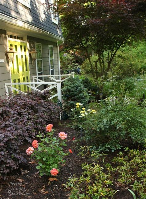 Learn the basics of landscaping including harmony, balance, color, natural transitions, proportion and line. Landscaping 101: Tools, Planting, and Adding Color to your ...