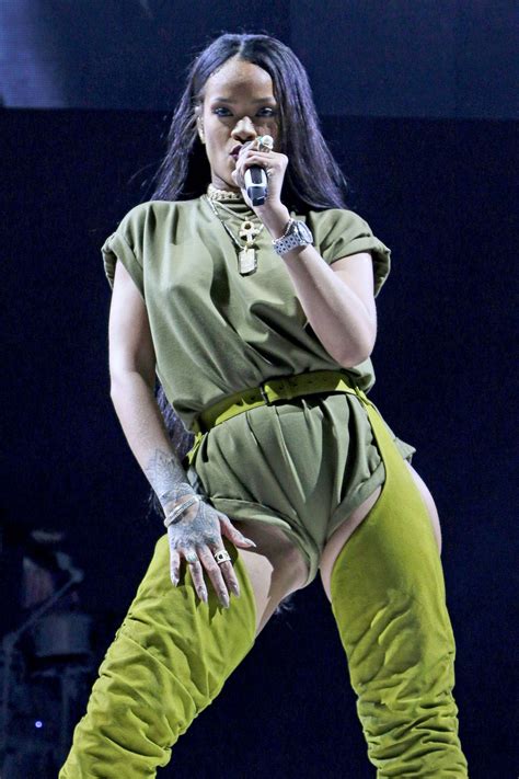 rihanna performing at the made in america festival 06 gotceleb