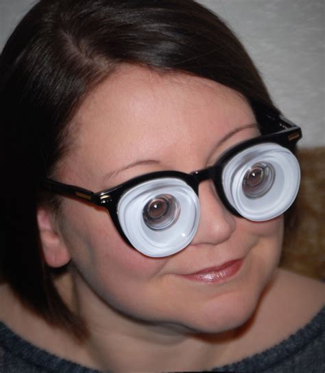 Vision Aid Glasses 100 Dpt For Very Severe Myopia Mädchen Mit