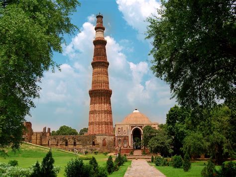 Top 20 Must Visit Attractions In Delhi