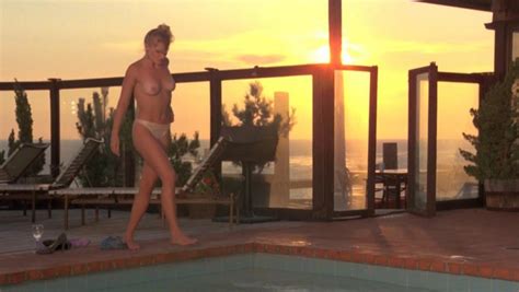 Nude Video Celebs Jeana Tomasina Nude Val Kline Nude The Beach