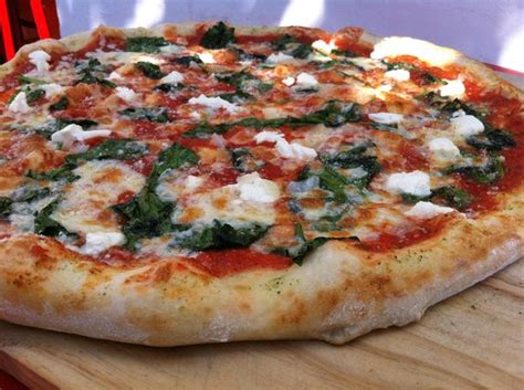 Dit combineren wij met elke pizza die je bij new york pizza bestelt, kunnen wij aan je deur bezorgen. SLICE OF NEW YORK PIZZA, Seville - Updated 2019 Restaurant ...