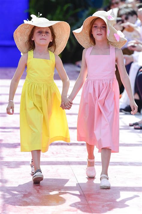 Défilés Vogue Paris Kids Fashion Magazine Little Girl Fashion