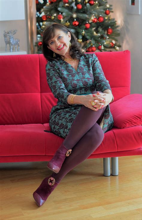 Die 4 Schönsten Kleider Für Weihnachten 2020 Martina Berg Lady 50plus Pantyhose Outfits