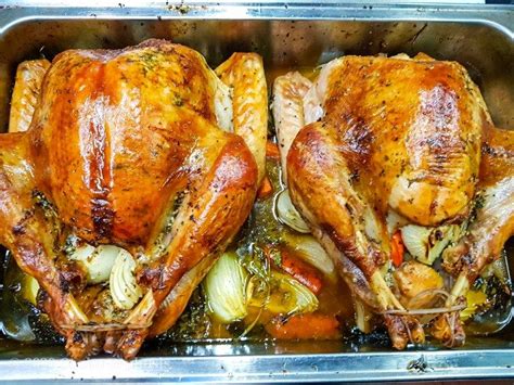simple perfect thanksgiving turkey recipe recipe turkey recipes thanksgiving recipes