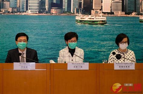 僱 主 的 香 港 永 久 性 居 民 身 份 證 ／ 香 港 身 份 證 副 本 一 份 。 如 僱 主 不 是 香 港 永 久 性 居 民 、 享 有 入 境 權 或 可 無 條 件 逗 留 人 士 ， 請 同 時 提 交 僱 主 的 旅 行 證 件 上 載 有 其 個 人 資 料 及 最 近 期 的 入 境 蓋 章 / 入 境 標 籤 / 延 期 逗 留. 周三起禁非香港居民自機場入境 - 香港文匯網