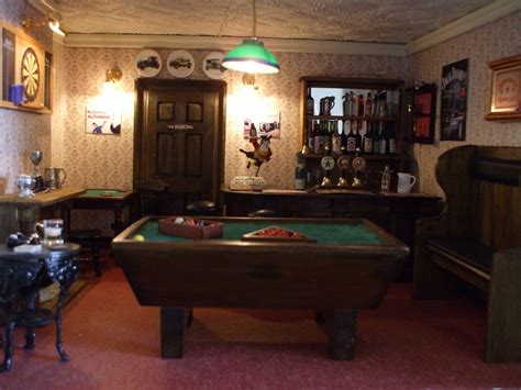 Pin By Carrie Fletcher On Pub Scenes In Miniature Miniature Rooms