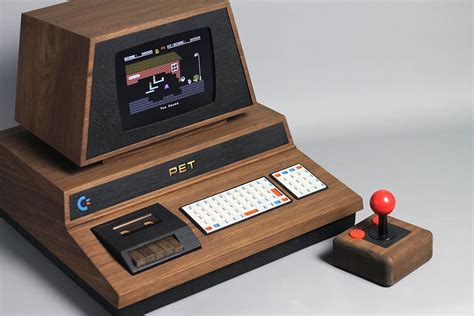 This Beautiful Retro Game Console Was Inspired By The Commodore Pet