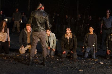 The Walking Dead Season 6 Finale Was Planned As A Cliffhanger Business Insider