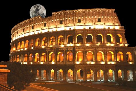 Il Colosseo Simbolo Di Roma Storia Scienza E Leggende Sull