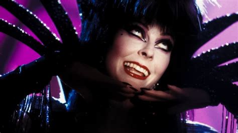 Elvira Mistress Of The Dark Backdrops The Movie Database Tmdb