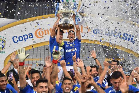 Cruzeiro No Topo Confira A Lista Atualizada Dos Maiores Campe Es Da