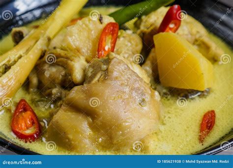 Ayam Masak Lemak Cili Padi Stock Photo Image Of Oriental 185621938