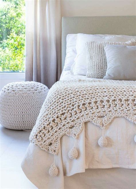 Pie de cama Decoração de crochê Mantas de crochet Almofadas