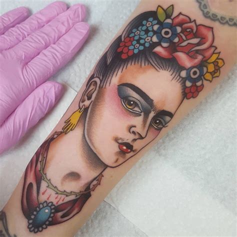 Frida Kahlo Tattoo By Nikko Barber Aka Nikkotattooer Nikkobarber