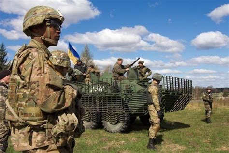 u s begins second phase of ukrainian training equipping mission u s department of defense