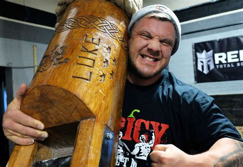 Know scotland's weather, time zone and dst. Five-times Scotland's Strongest Man champion Luke Stoltman ...