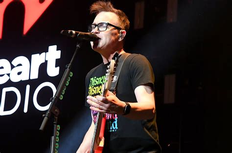 Blink 182s Mark Hoppus Shares Post Chemotherapy Photo After Cancer Diagnosis