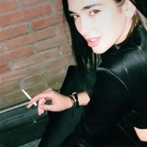 Pin On Dua Lipa ♥