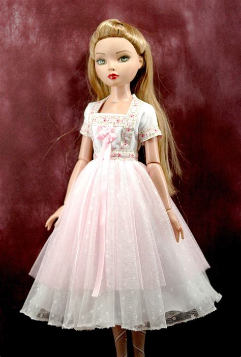 Ellowyne Wilde 16 Doll Clothes Vintage Tiny Pink Floral Dress Muñecas