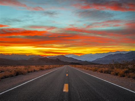 Death Valley Highway Desert Road Sunset Death Valley Nati Flickr