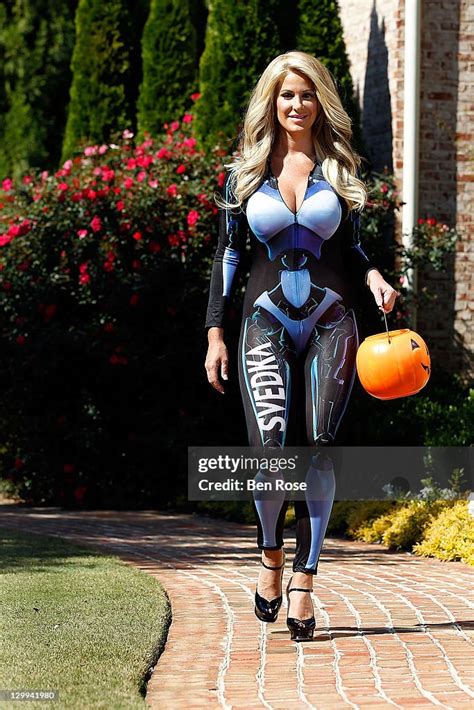 Castmember Kim Zolciak Of The Real Housewives Of Atlanta Trick Or News Photo Getty Images