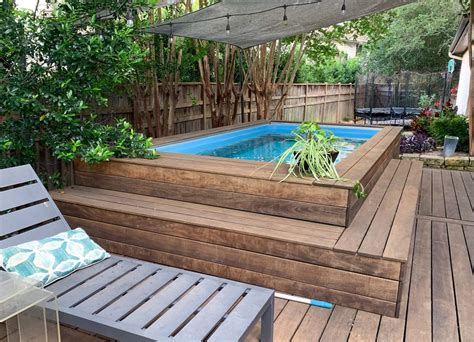 10 Inexpensive Above Ground Pool Landscaping Ideas That Will Transform