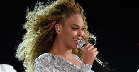 beyoncé s before i let go cover sparks joy on twitter as ode to black culture huffpost