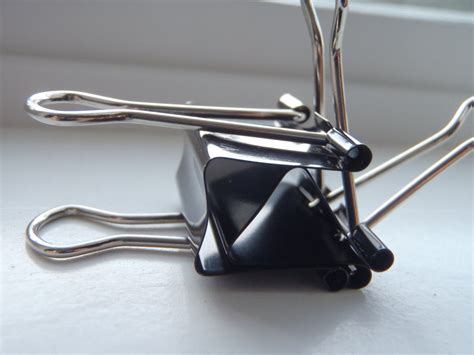 10 Innovated Uses For Binder Clips 9 Steps With Pictures