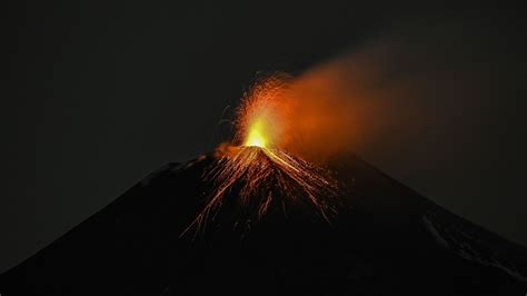 Explainer How And Why Do Volcanoes Erupt