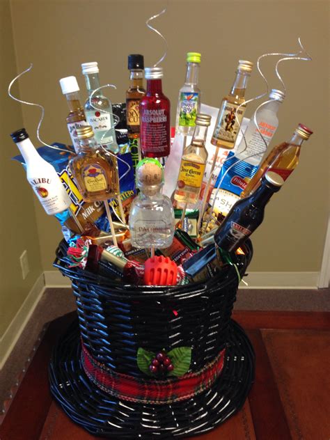 Mens T Basketgreat For The Boss Alcohol T Baskets