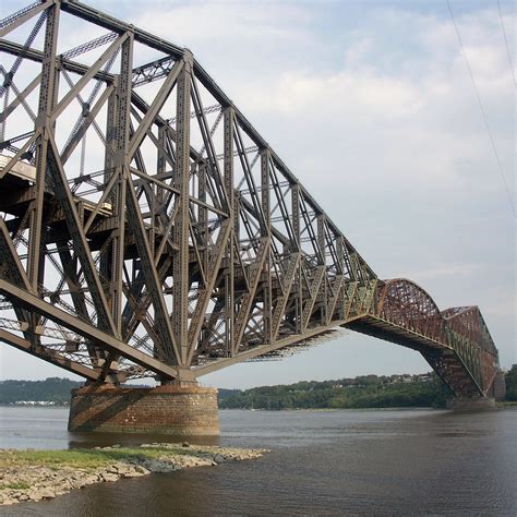 Modjeski and Masters | Quebec Bridge