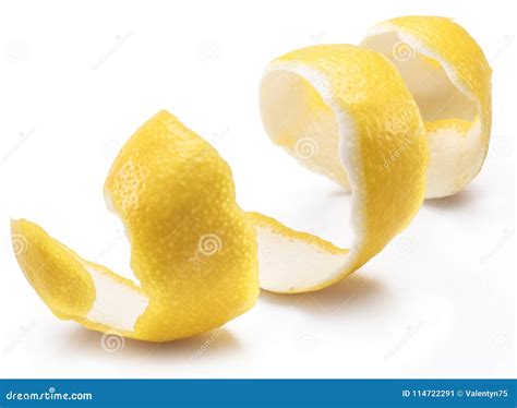 Torsion De Peau De Citron Ou De Citron Sur Le Fond Blanc Plan Rapproché