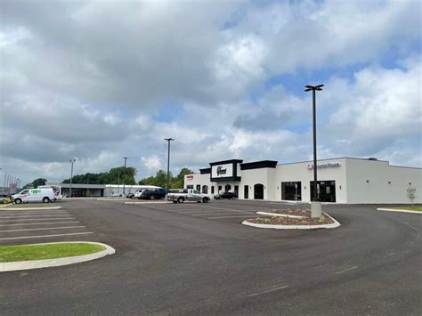 1690 Wilma Rudolph Blvd Clarksville Tn 37040 Retail For Lease Loopnet