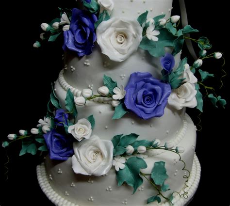 Sugarcraft By Soni Celebrating Three Years Of Blogging Floral Wedding