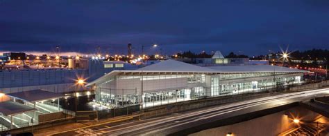 United Airlines Sea Terminal Seattle Tacoma International Airport