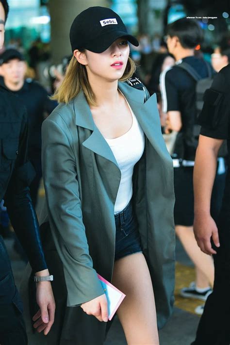 Jeongyeon 9gag