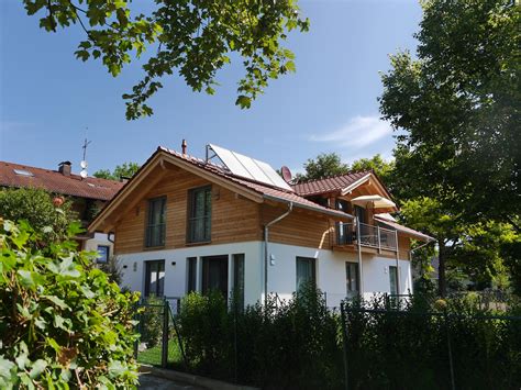 Tolle ferienwohnungen & apartments am ammersee im schönen bayerischen alpenvorland erhältst du bei uns! Ferienwohnungen Hechelwiese - Utting am Ammersee