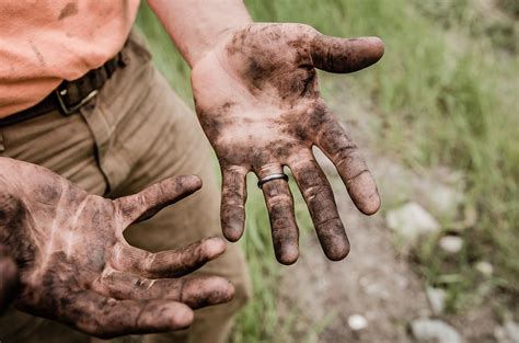 Careers That Require You To Get Your Hands Dirty Career Illuminate