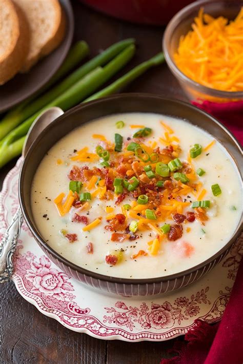 Just be sure not to leave off the cheddar and bacon (or ham), they add lots of flavor! 20+ Best Potato Soup Recipes - Easy Homemade Potato Soups ...