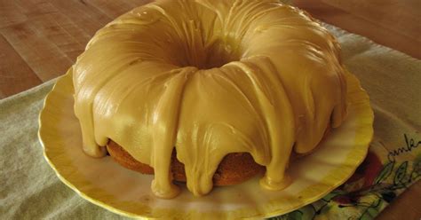 Savoir Flaire Brown Sugar Pound Cake With Caramel Glaze