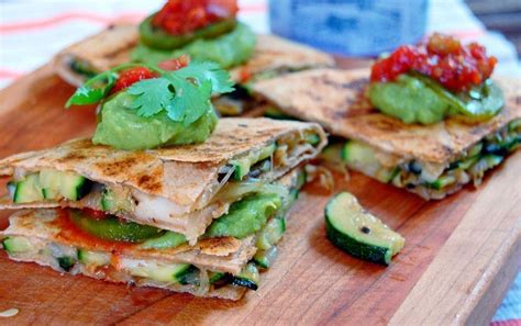 Cheese And Zucchini Quesadilla Healthy Dinner Recipes Easy Vegetarian