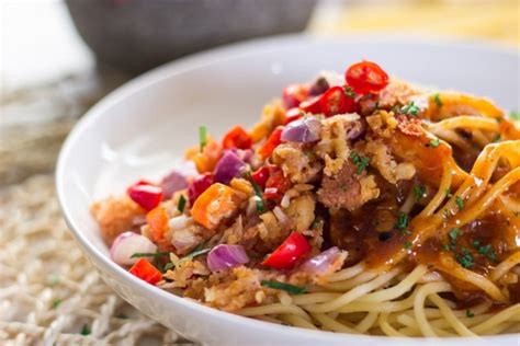 Served with chicken fillet and cherry tomatoes. Waroeng Western - Nasi Kotak Jakarta, Paket Nasi Box