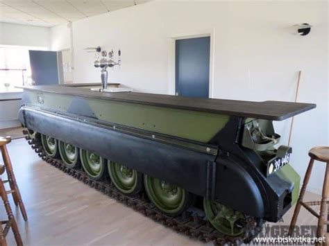 We feature the best ones for both beginners and serious aquarists. Bar Made from a Recycled Tank • Recyclart