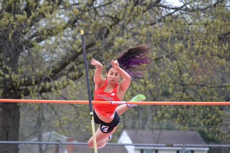 Conard Girls Win While Boys Lose To Avon In Track And Field Competition