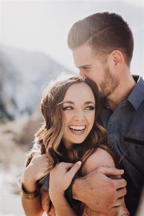 37 Romantic And Sweet Engagement Photo Ideas To Copy Amazepaperie