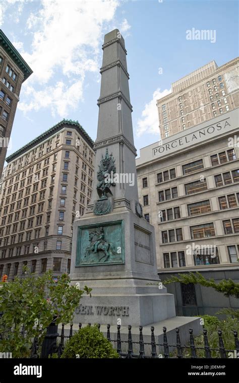 General Worth Monument Worth Square New York City Usa Stock Photo Alamy