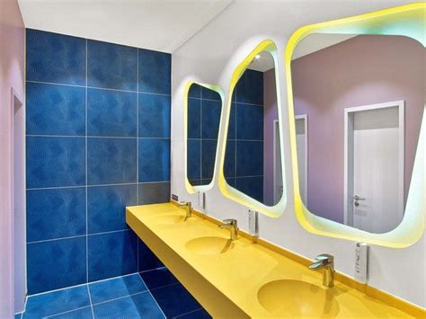 Prizeotel Hanovre Journal Du Design Kids Bathroom Design Italian